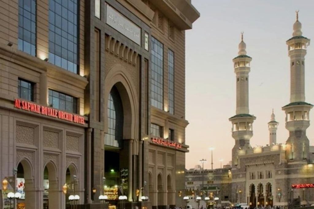 Al Safwah Royale Orchid Hotel Makkah exterior near Masjid al-Haram