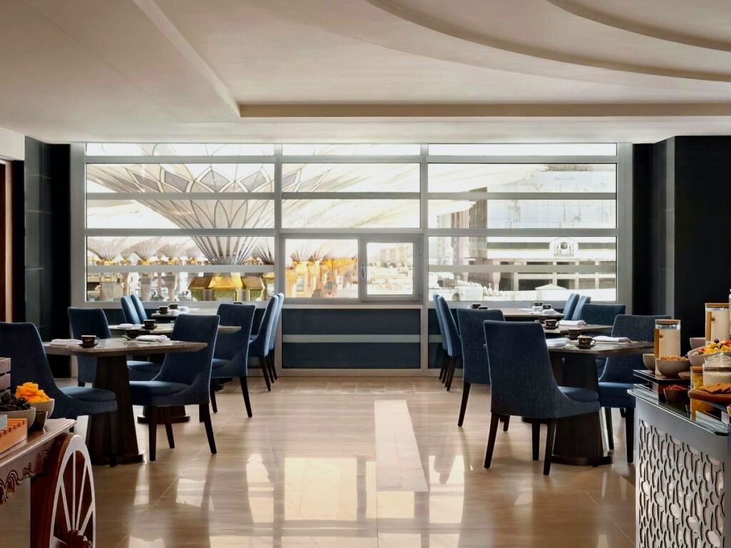 Anwar Al Madinah Mövenpick restaurant near Masjid an-Nabawi