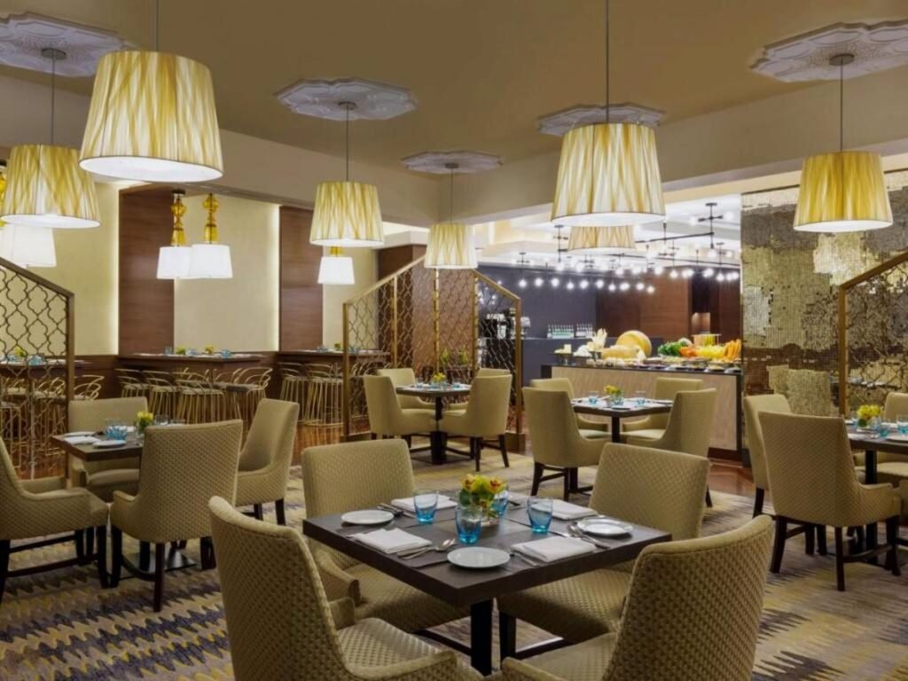 Jabal Omar Hyatt Regency Makkah restaurant near Masjid al-Haram